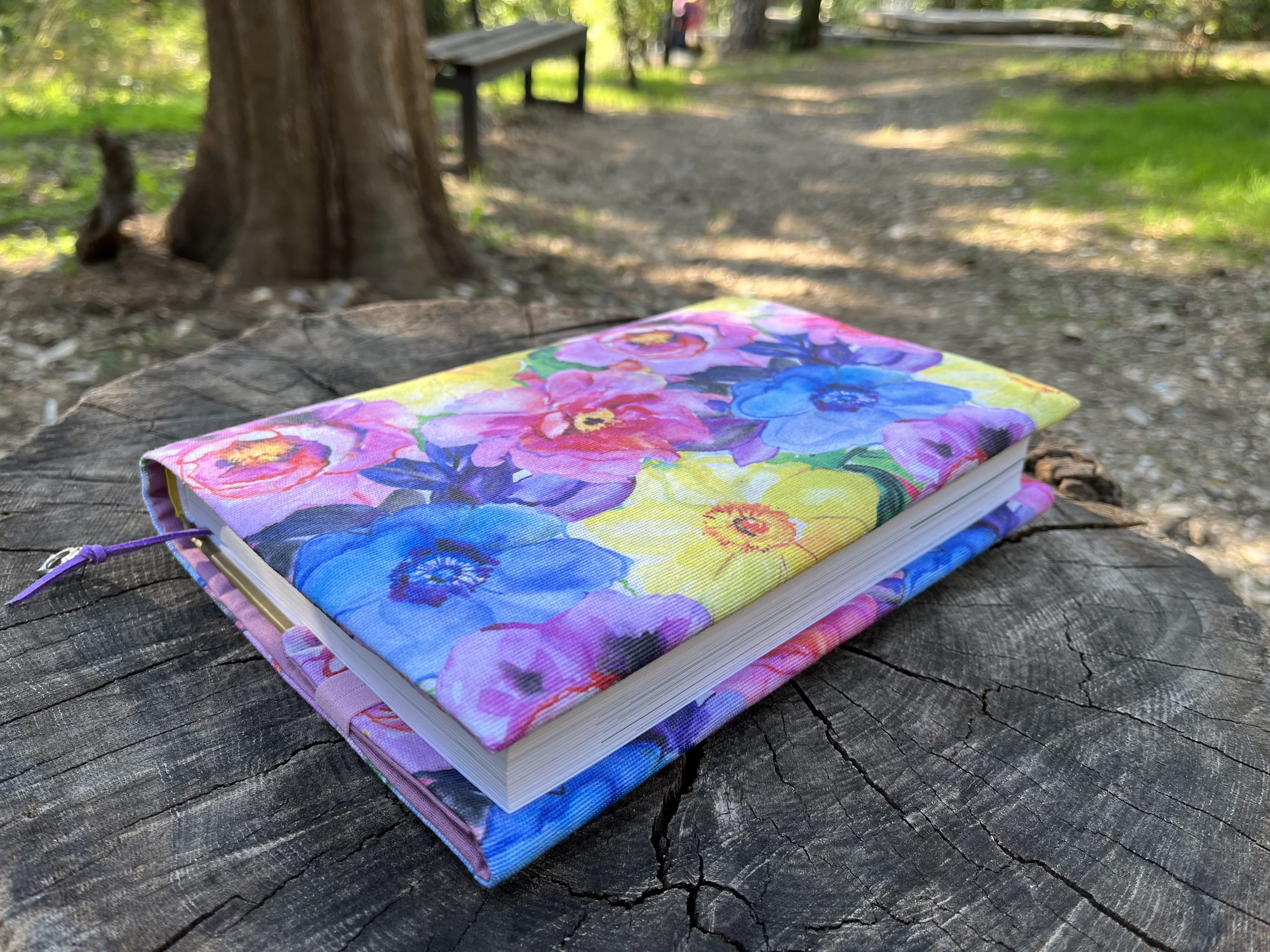 Подвързия за книги "Blossom"