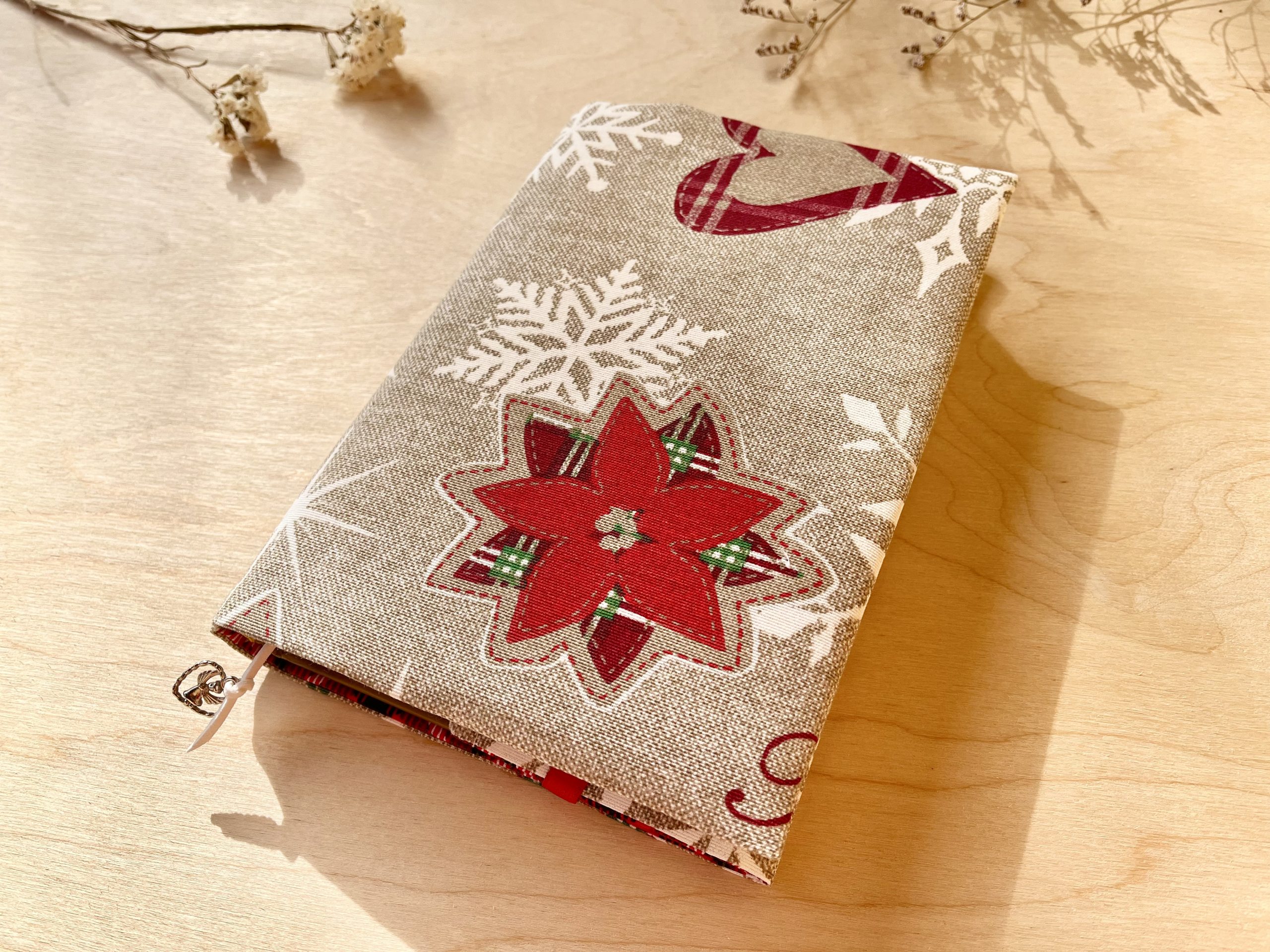 Коледна подвързия за книги „Merry Christmas“