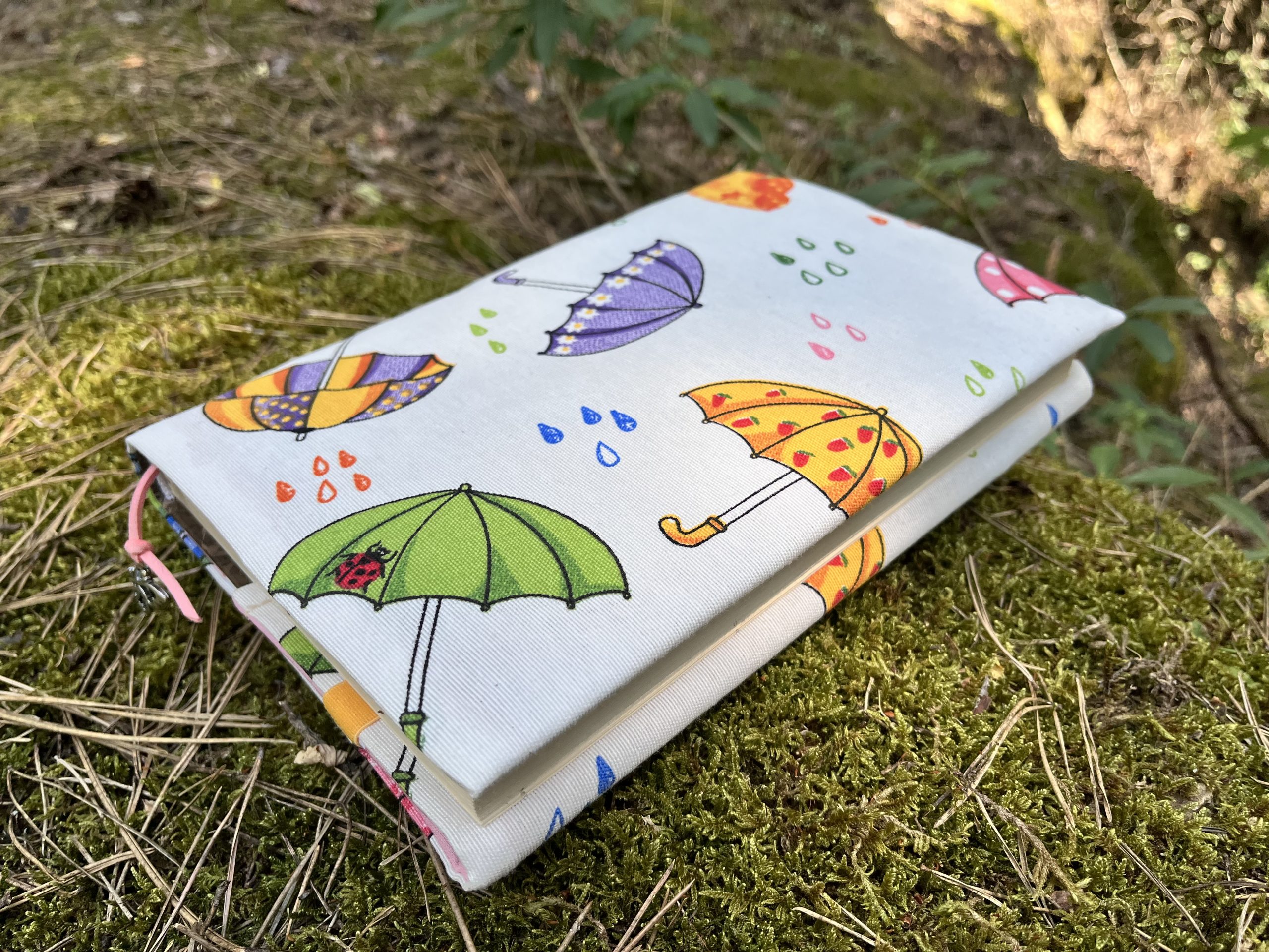 Подвързия за книги "Umbrella"